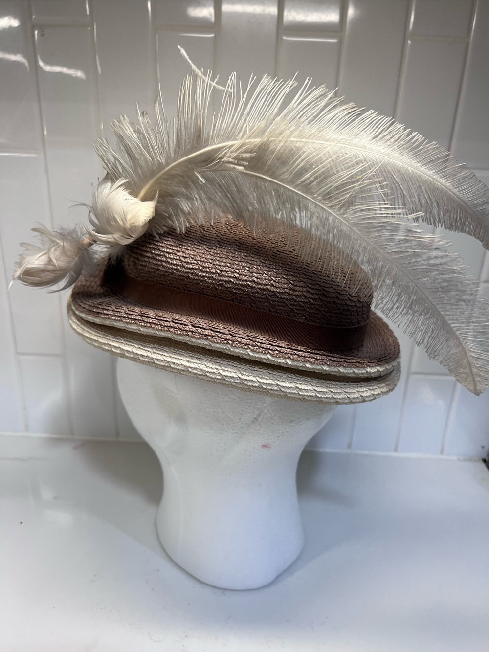 Vintage Women’s Hat Lessere Original Millinery Walking Hat Tan W Ostrich Feather